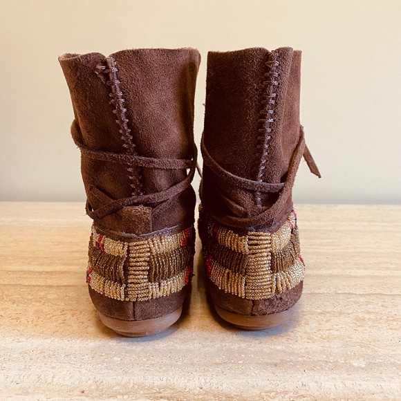 Vintage- House of Harlow 1960 Suede & Beaded ankle boots - Picture 6 of 16